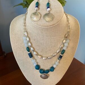Elegant Silver,Green and Blue Necklace Set